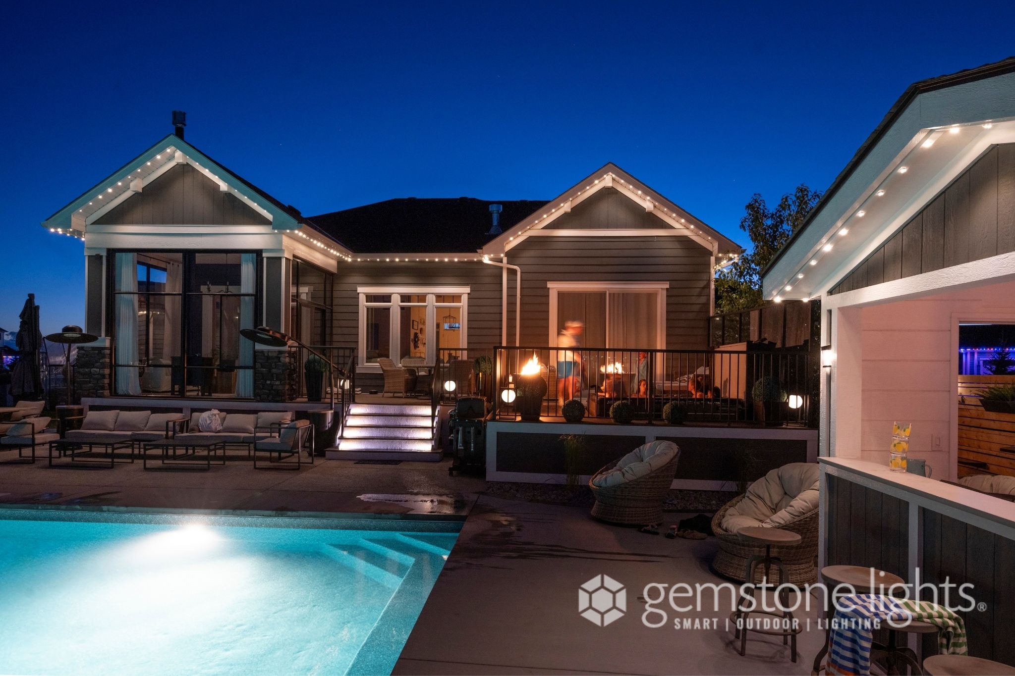 Pool house lighting
